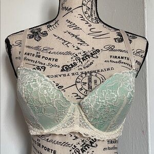 Elegant Lace Underwire Pushup Bra - Cream and Mint